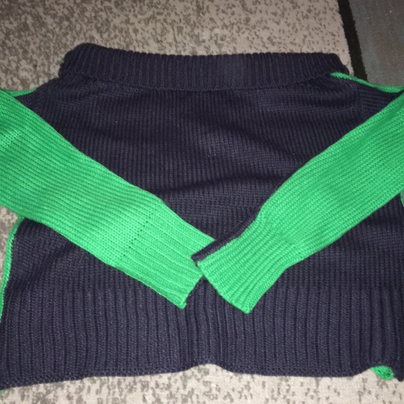 Sweater - Picture 3 of 4